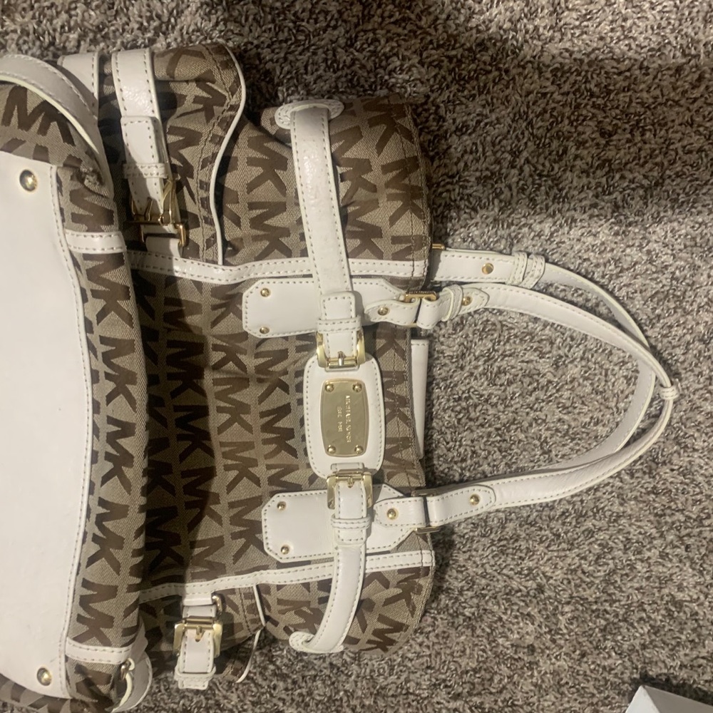 Signature Michael Kors bag